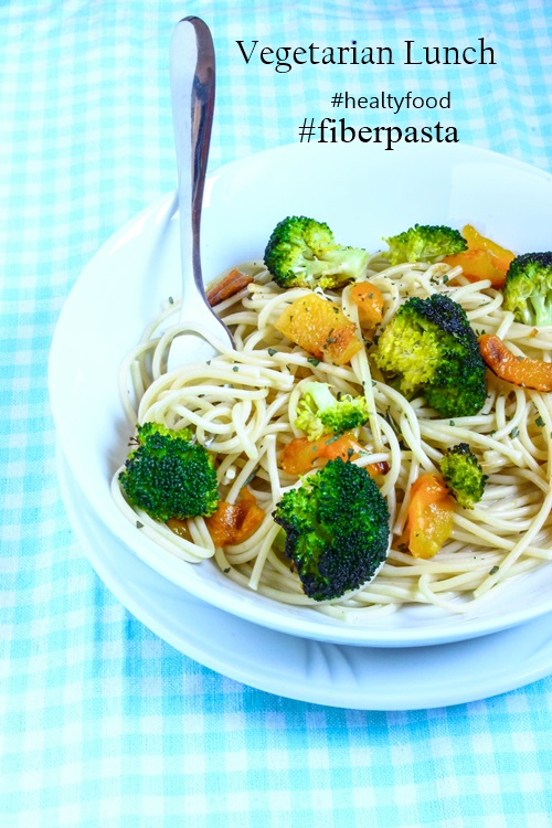 Spaghetti con broccoli e peperoni